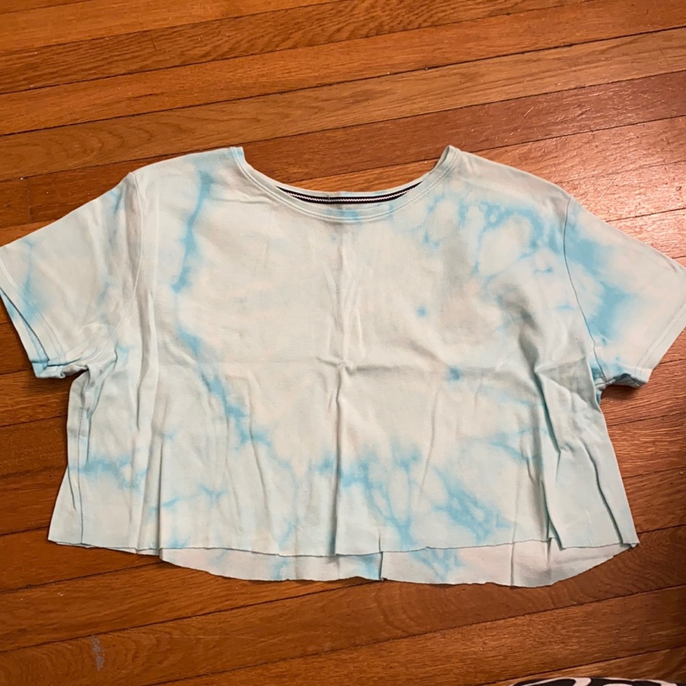 Acid washed crop top